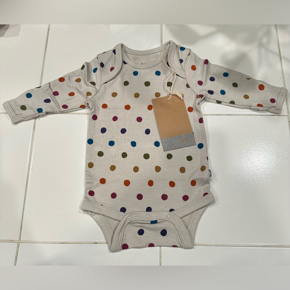 Kyte Baby Bodysuit